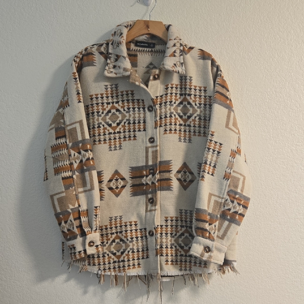 Elleborn Aztec Shacket - Picture 5 of 9